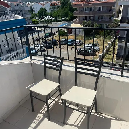 Atlantis Aparthotel 3*