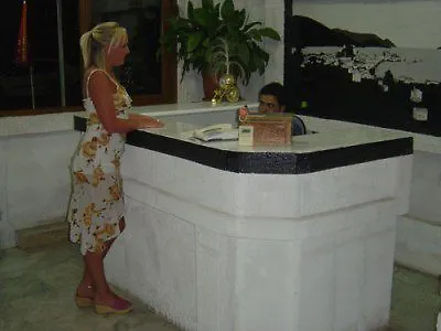 Atlantis Aparthotel 3*
